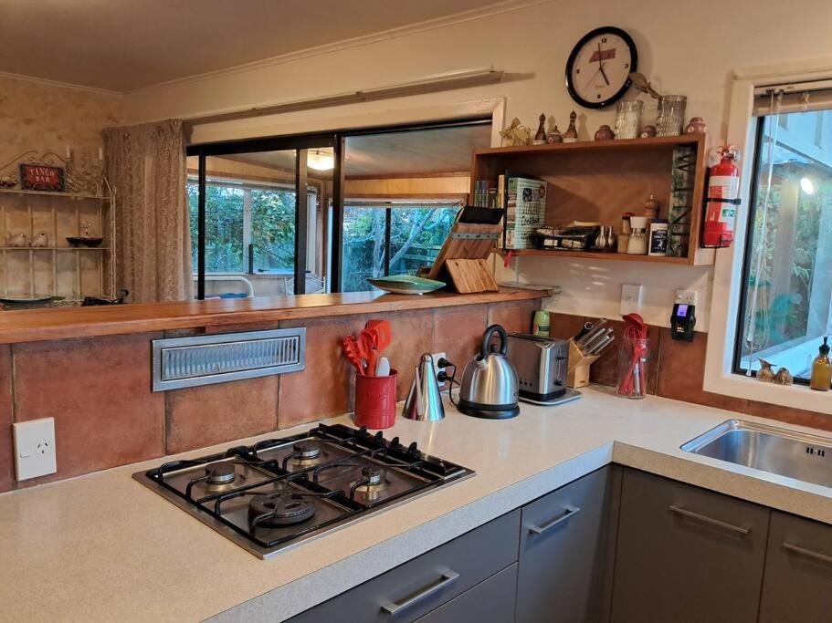 Secret Cottage Waitara 外观 照片