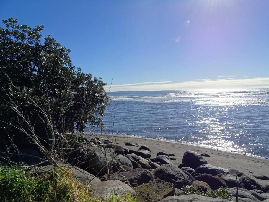 Secret Cottage Waitara 外观 照片