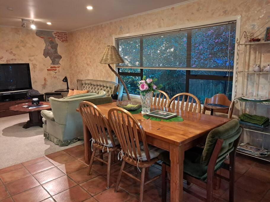 Secret Cottage Waitara 外观 照片