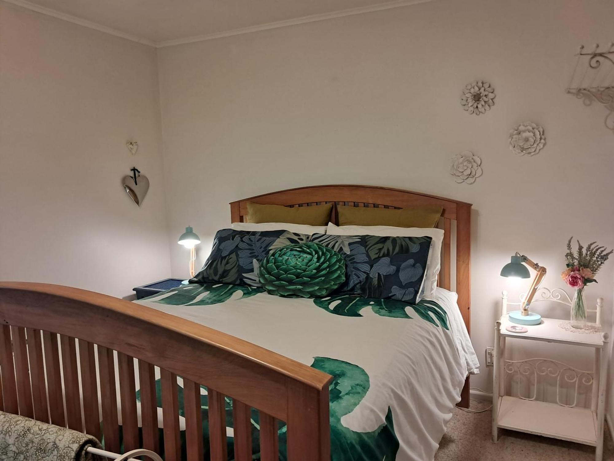 Secret Cottage Waitara 外观 照片